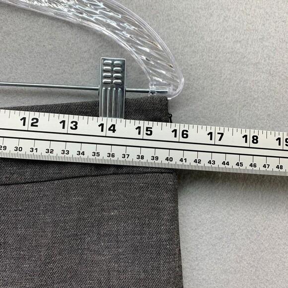 Talbots Chatham Ankle Pants Womens 6 Ankle Buttons Career Business 2021 Preppy - Picture 11 of 16